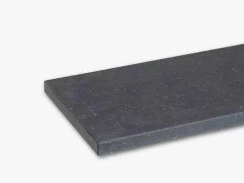 Vensterbank Belgisch Hardsteen licht gezoet 